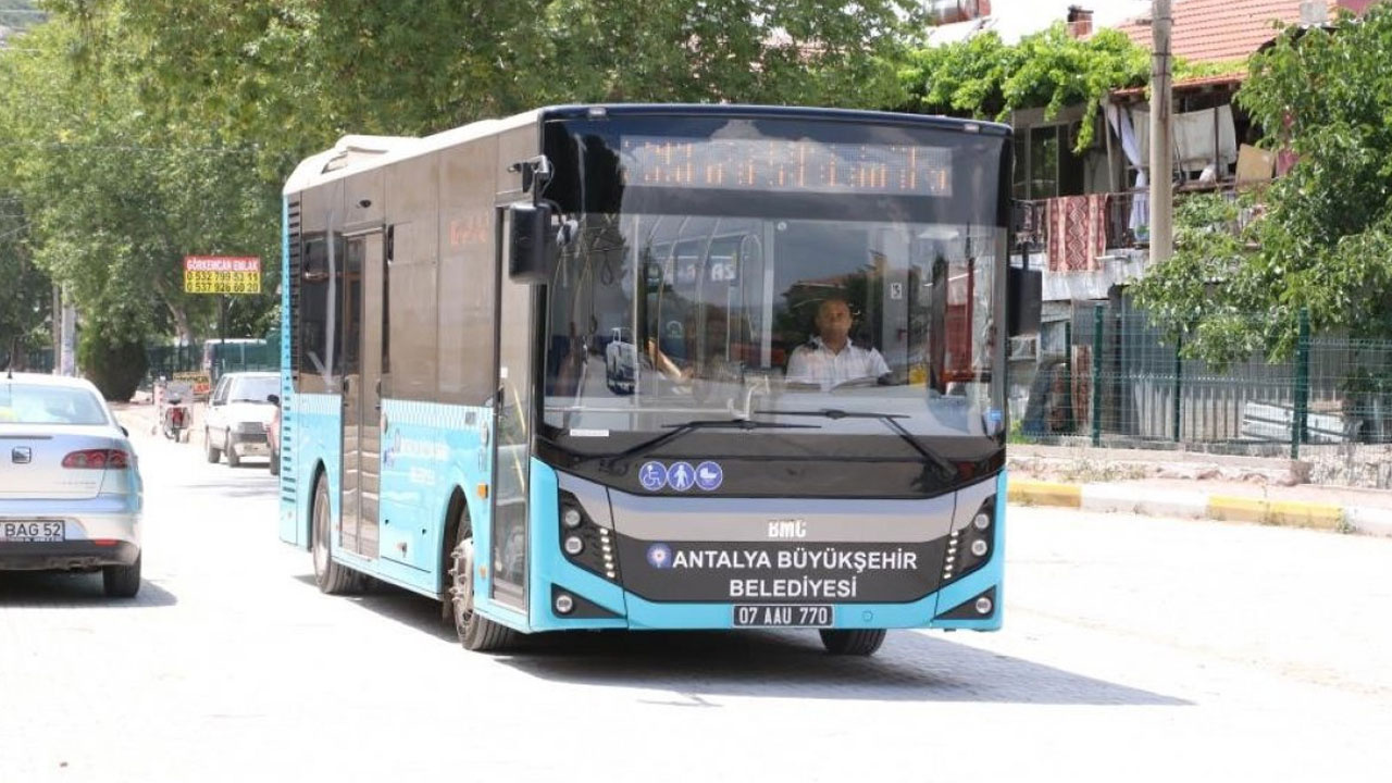 Antalya 'da toplu ulaşıma yüzde 25 zam yapıldı