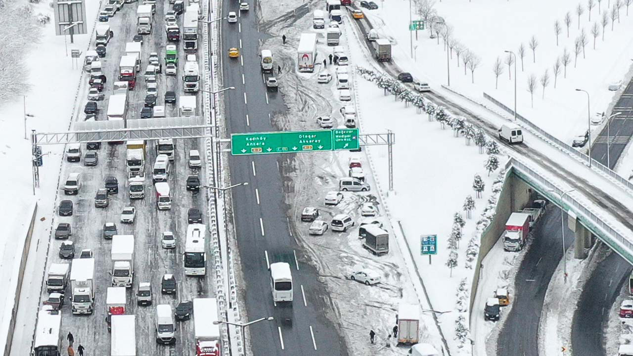 İstanbul'da kapalı yollar için son şart açıklaması haberi