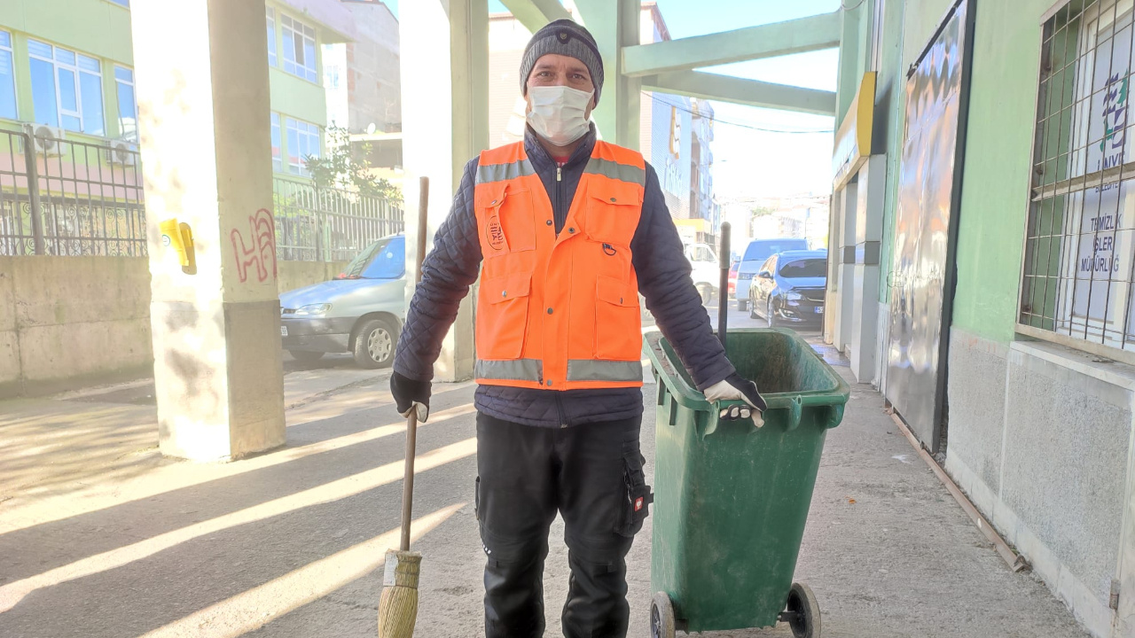 Ordu'da çöpe atacaktı poşet ağır gelince gördükleri şaşkına çevirdi: Daha önce başıma böyle bir şey gelmemişti haberi