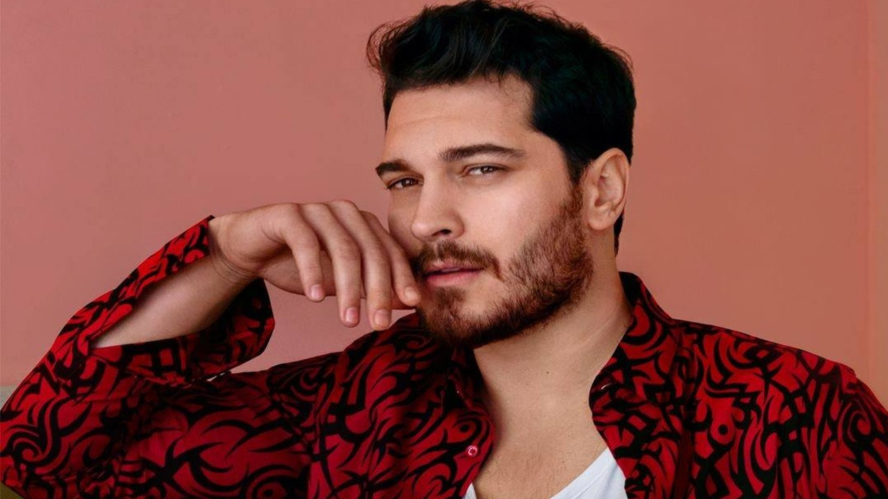 Çağatay Ulusoy'un yılan hikayesine dönen dizisinden yeni haber haberi