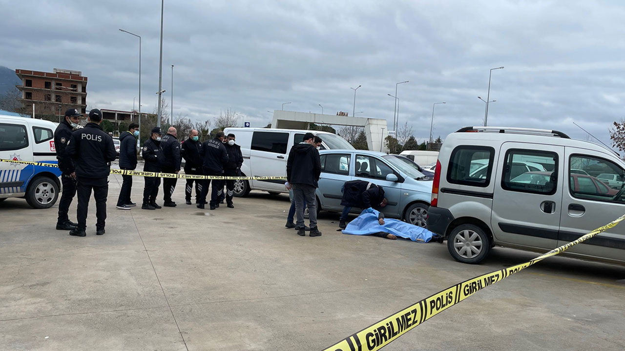 Hastane otoparkında cisim şoku! haberi