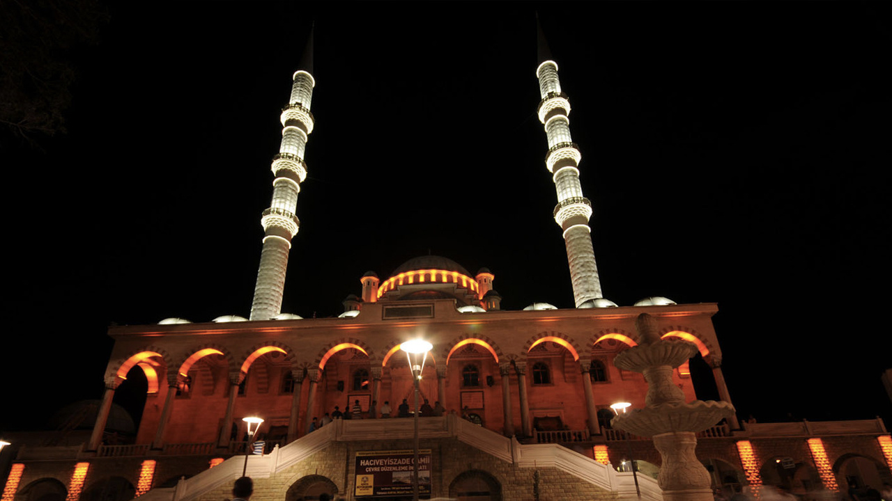 İstanbul iftar saati kaçta 2 Şubat akşam ezanı saati Diyanet iftar saati haberi