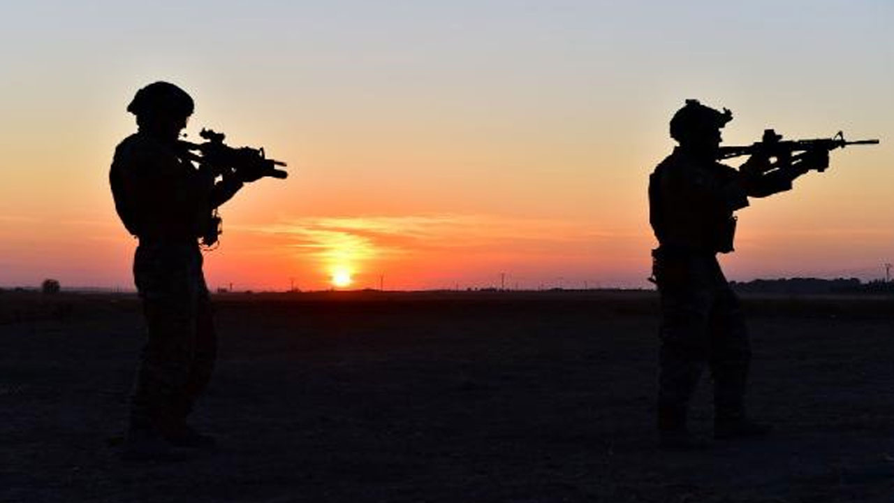 PKK'ya iki bölgede darbe 14 terörist öldürüldü haberi