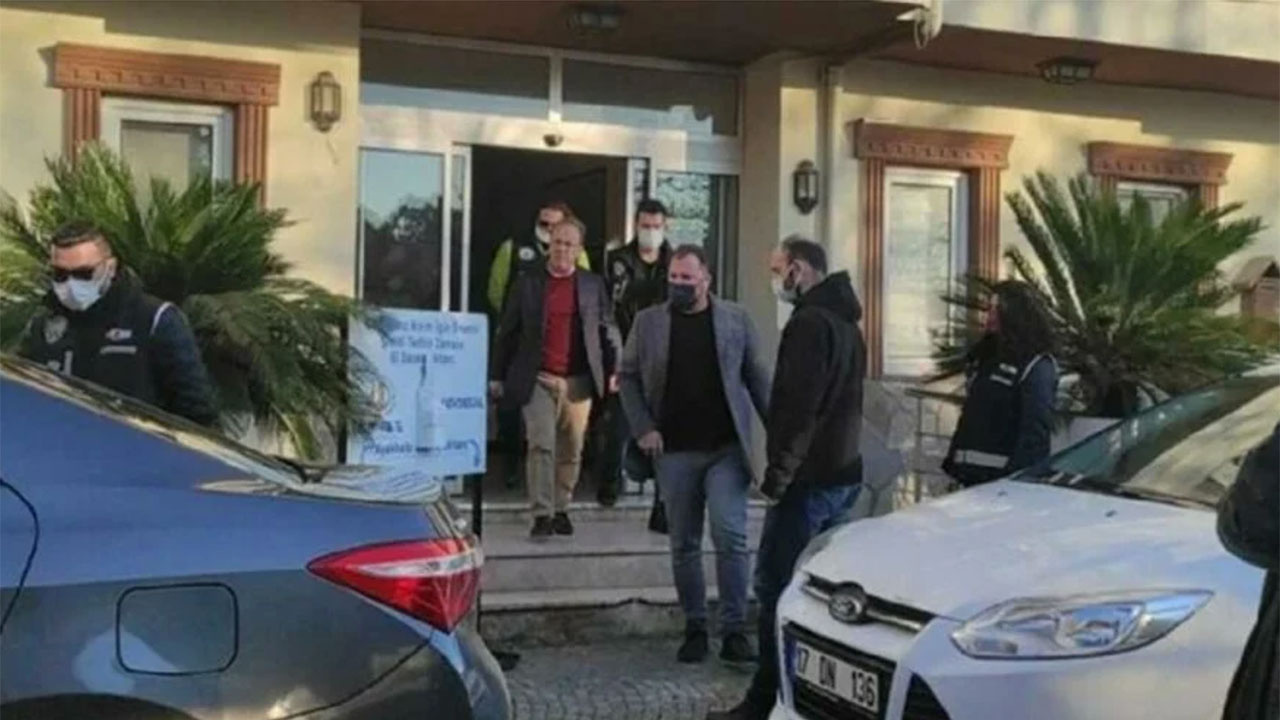 Sus Payı iddiasıyla gözaltına alınan CHP 'li Küçükkaya Belediye Başkanı Cengiz Balkan hür kaldı haberi