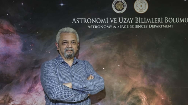 Türk astronomlar uzayda iki gezegen keşfetti