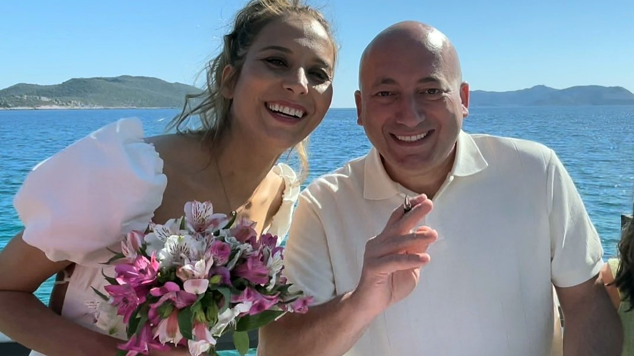 Mimar Selim Yuhay evlendi