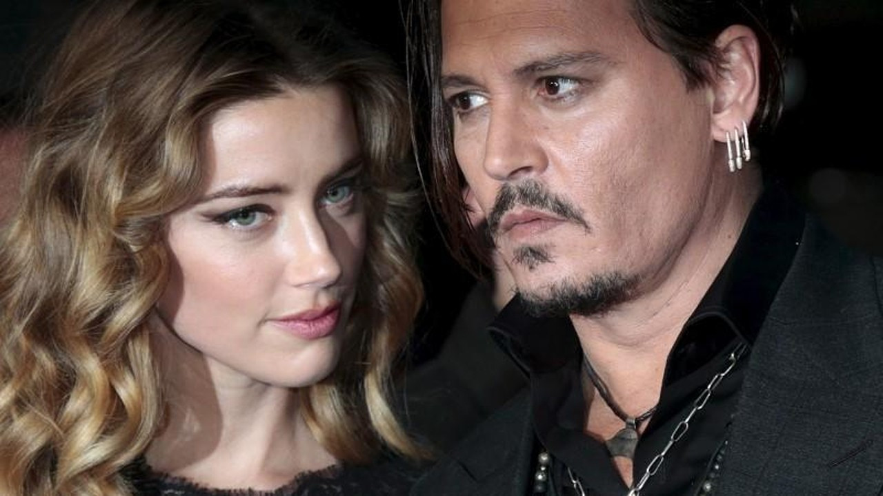 Amber Heard günden güne gözden düşüyor