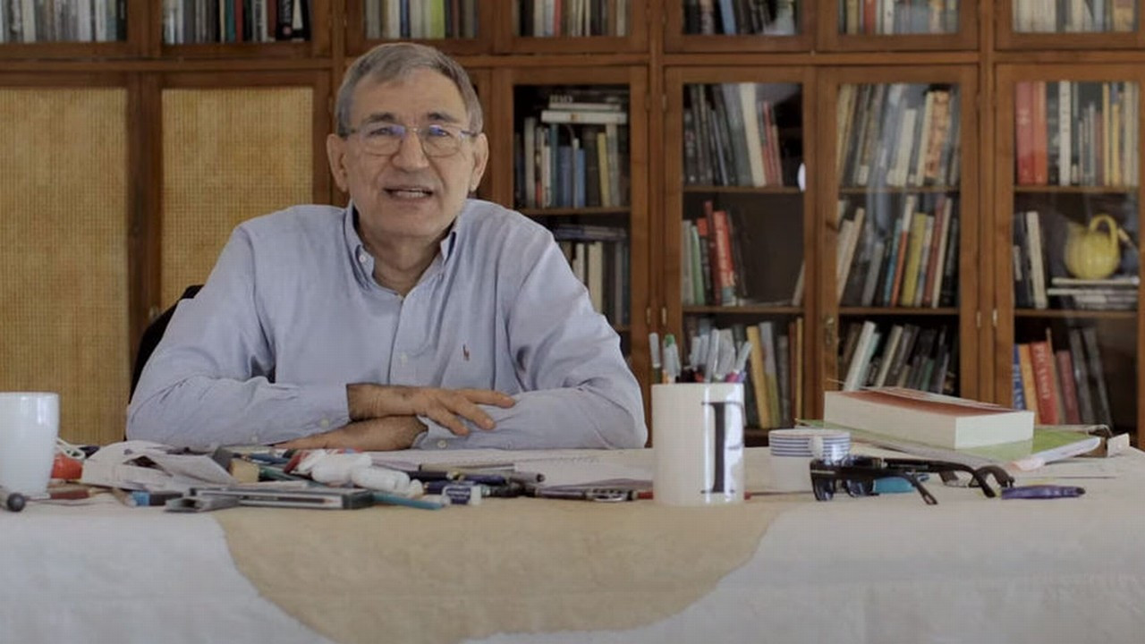 Orhan Pamuk'un "Masumiyet Müzesi" dizi mi oluyor?