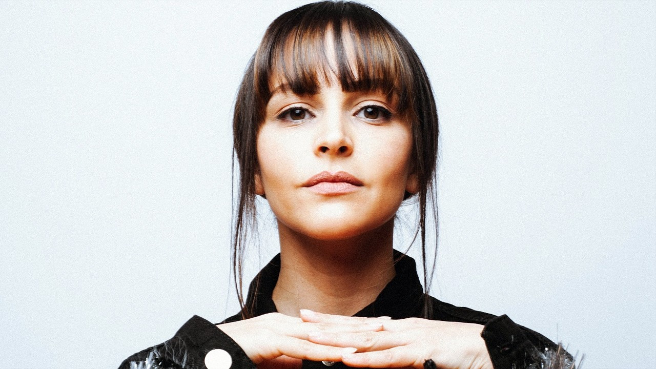 Özge Özkaplan: "Diziyi sinemaya tercih ederim"