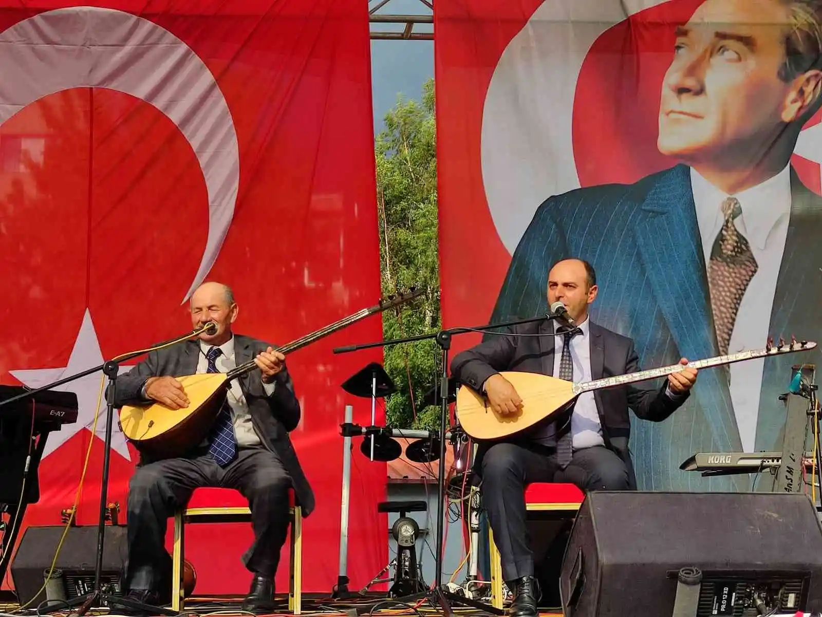 19. Ardahan Ulusal Kültür ve Bal Festivali başladı

