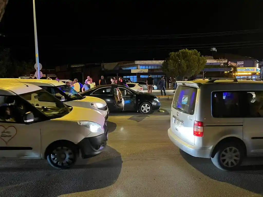 Çalıntı araçla polis ekiplerinden kaçan şahıs yakalandı