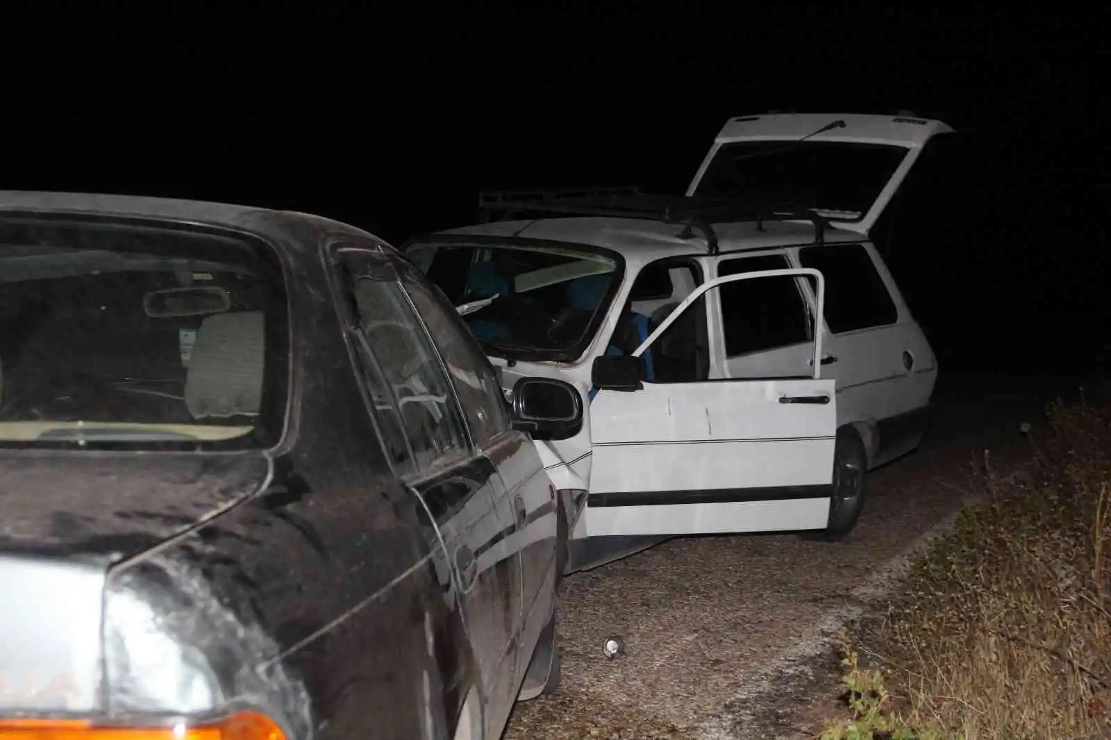 Elazığ’da iki otomobil kafa kafaya çarpıştı: 5 yaralı