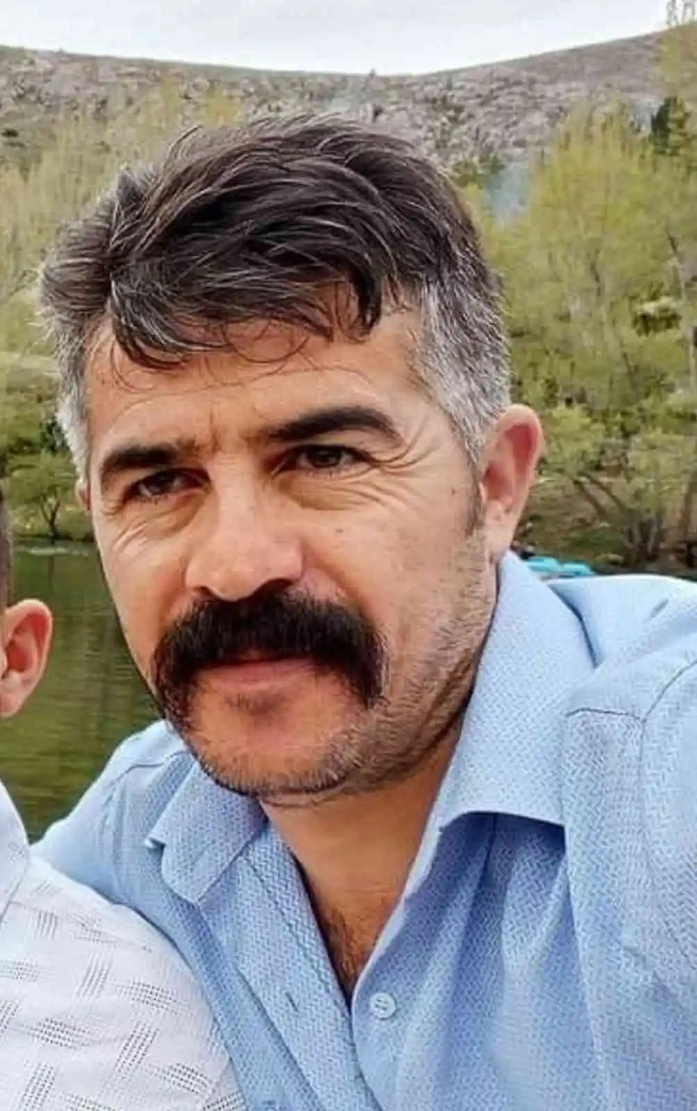 Eski eşiyle barışınca kayınları tarından öldürüldü