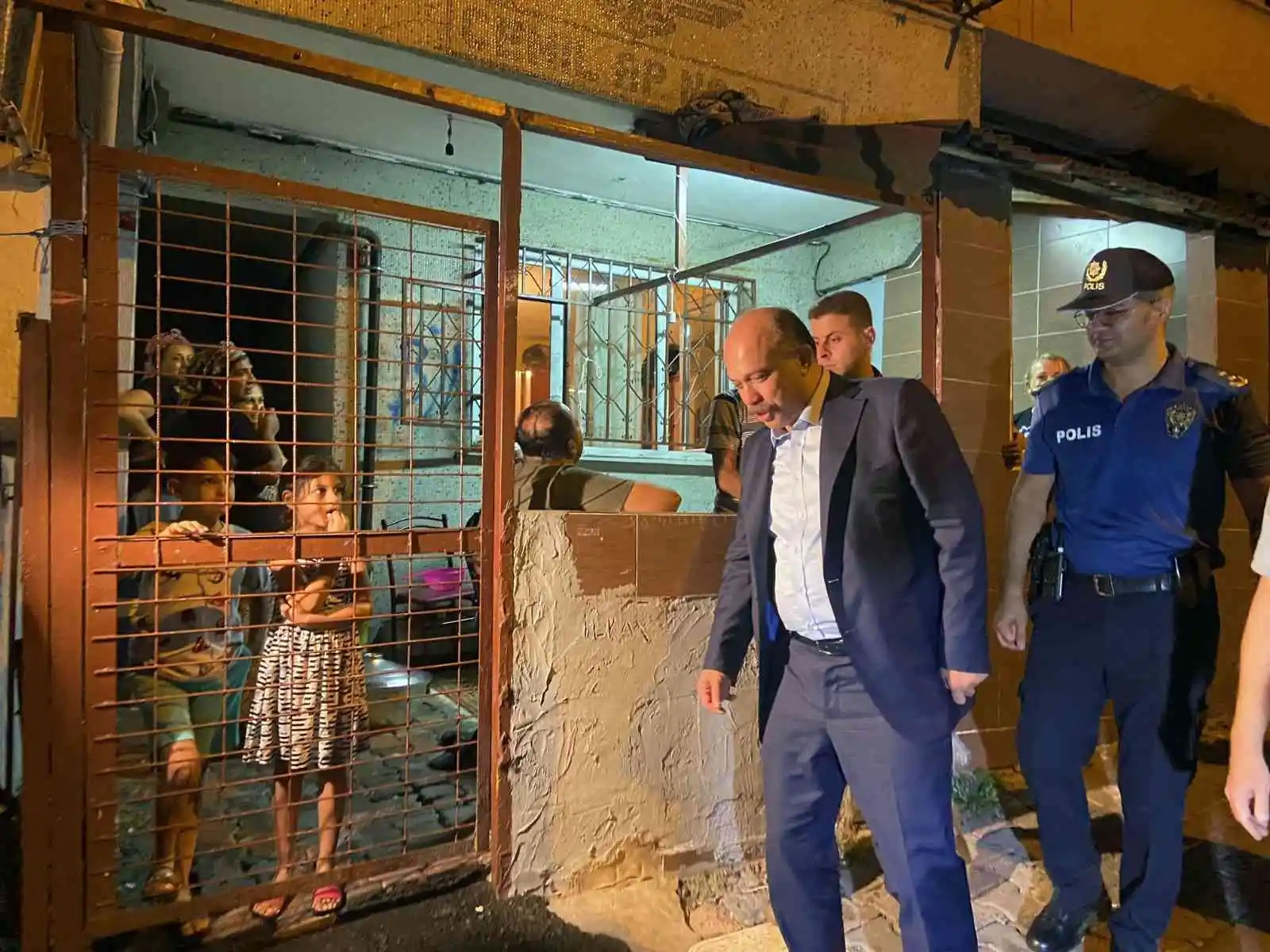 İstanbul İl Emniyet Müdürü Aktaş Şişli’de asayiş uygulamasına katıldı