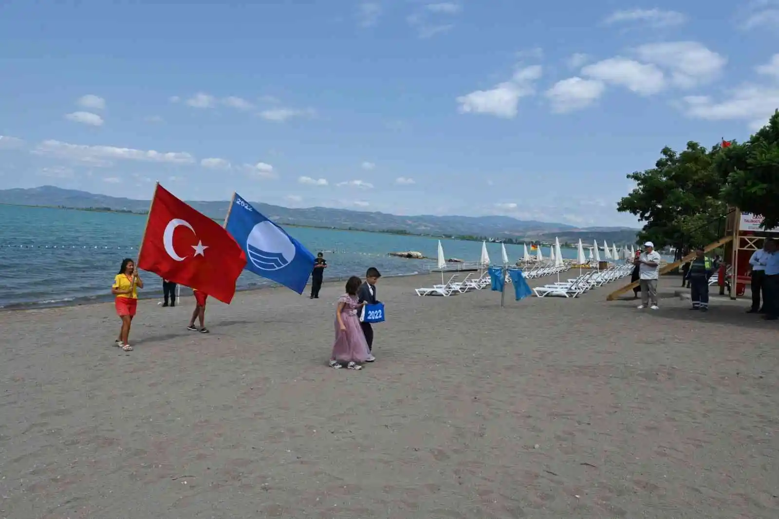 İznik Gölü’ne Mavi Bayrak
