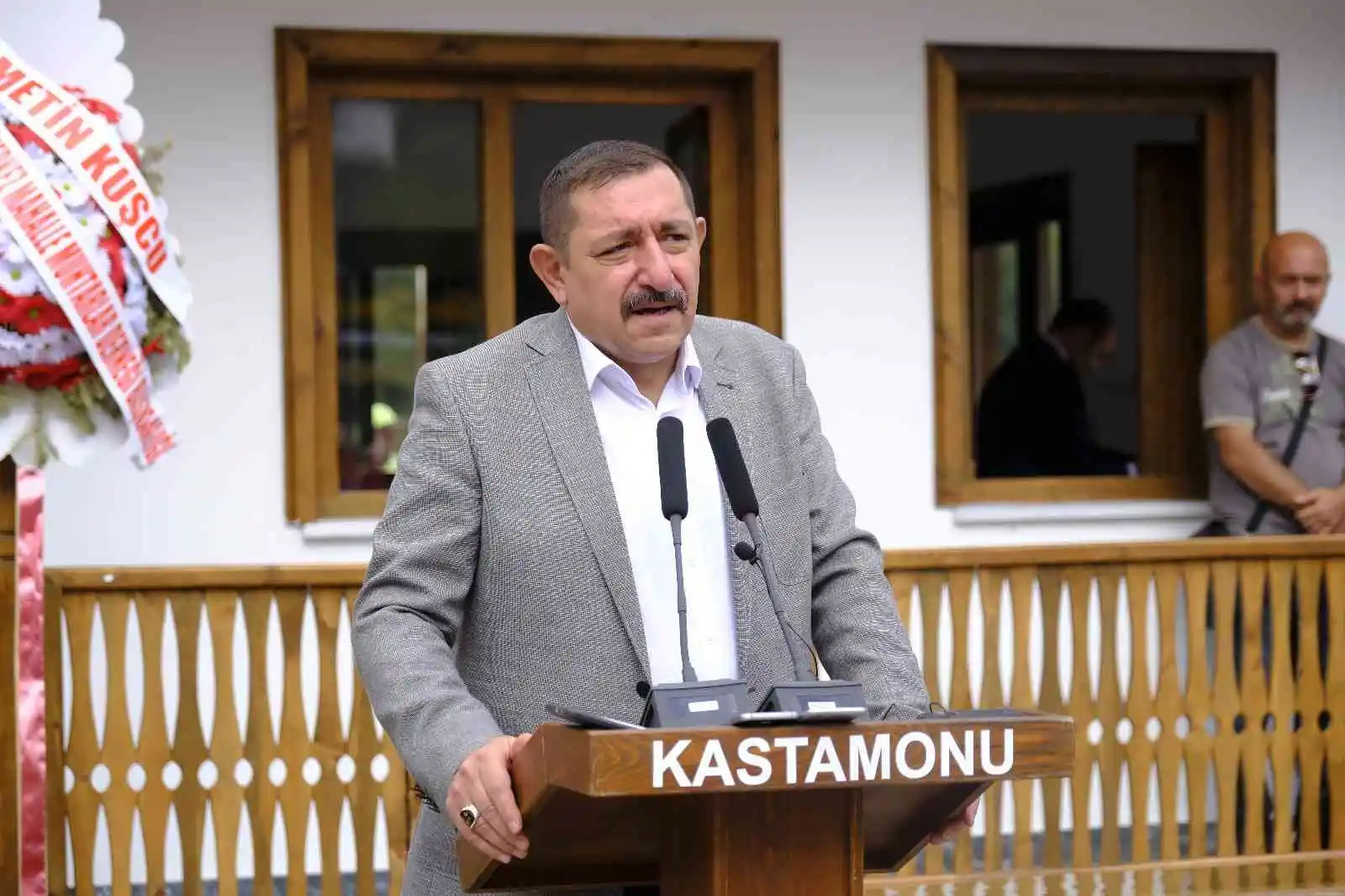 Kastamonu Belediyesinin Olukbaşı Hizmet Binası törenle açıldı
