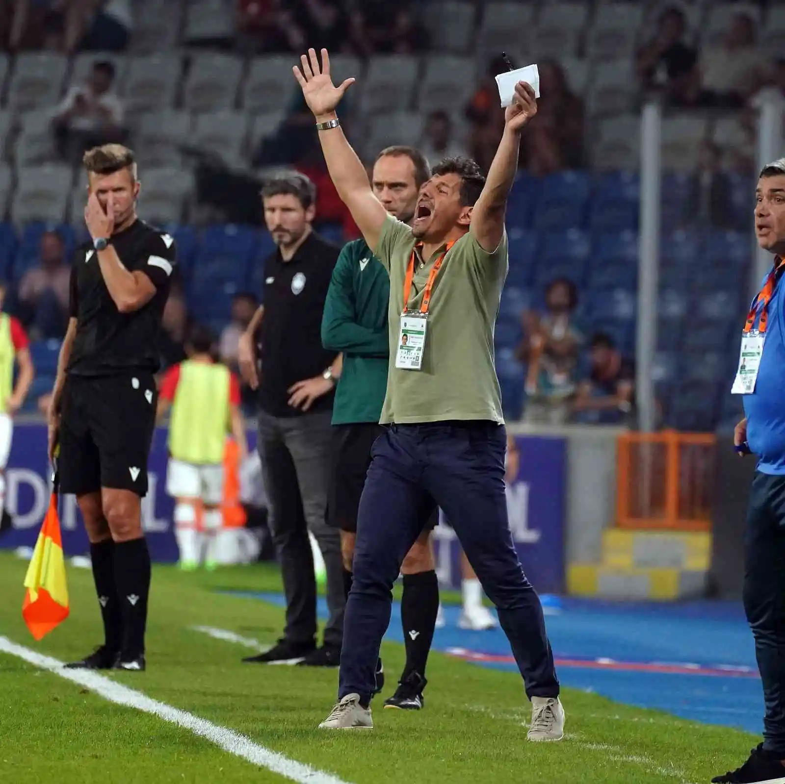 UEFA Avrupa Konferans Ligi: Medipol Başakşehir: 1 - Royal Antwerp: 1 (Maç sonucu)