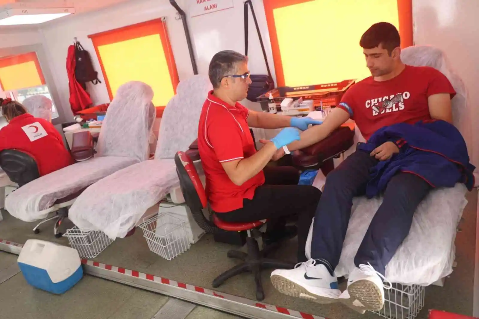 Aydın Jandarma Komutanlığı'ndan kan bağışı