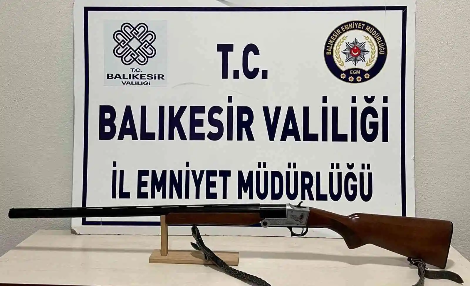 Balıkesir’de 115 aranan şahıstan 20’si tutuklandı