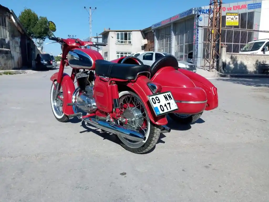 Böyle 2 teker sevdası görülmedi