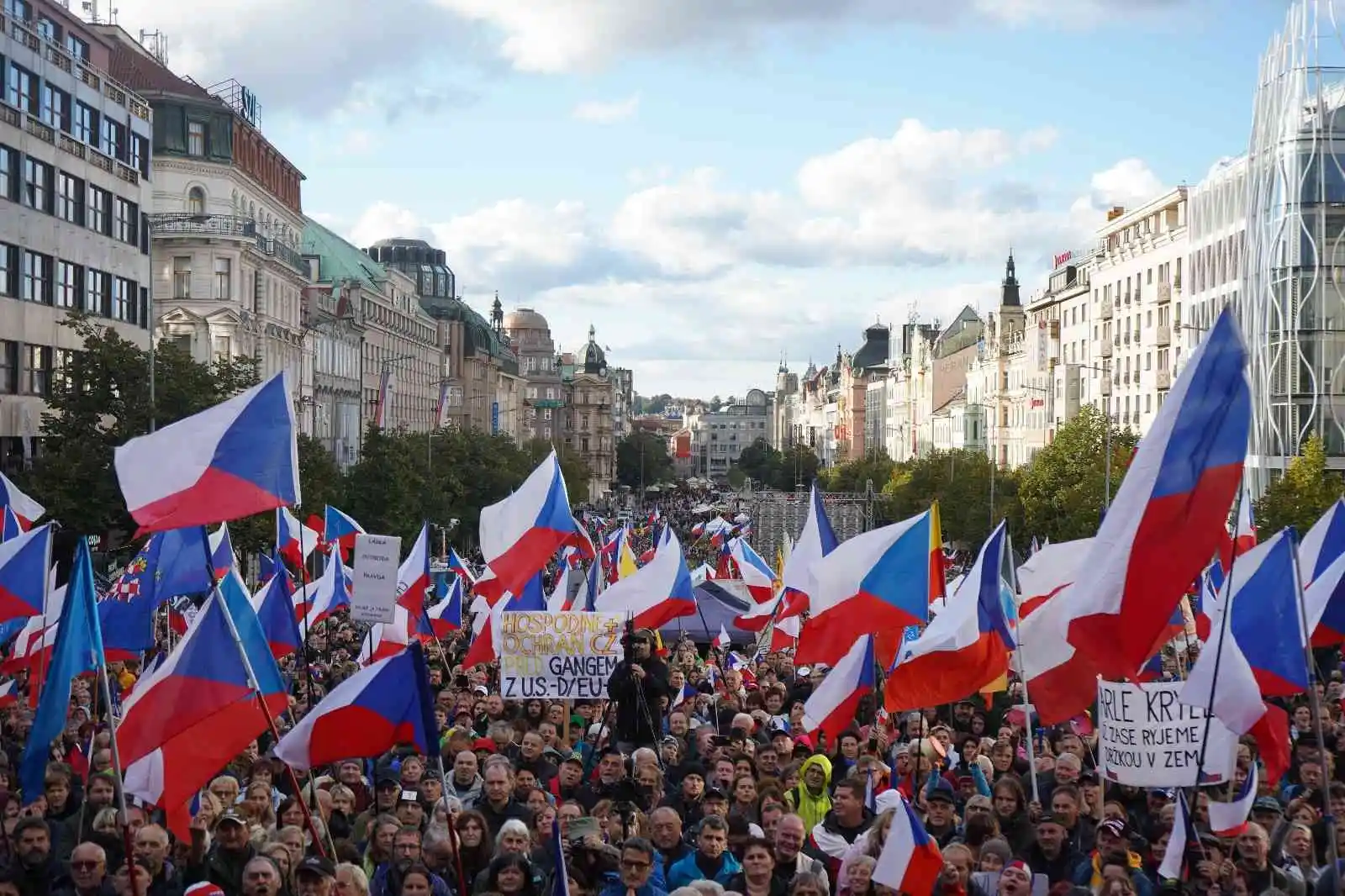 Çekya'da hükümet karşıtı protesto
