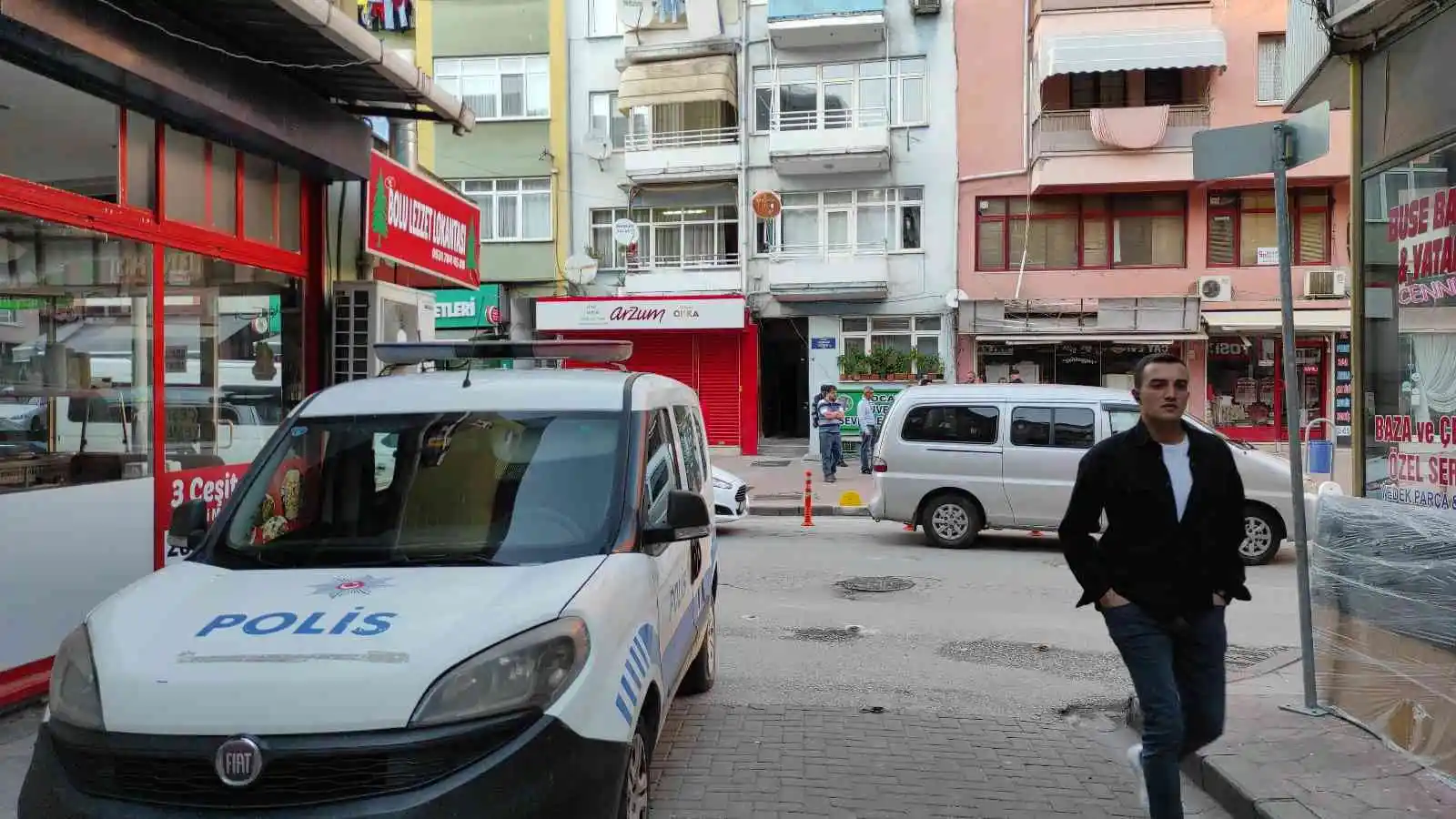 Çorba getiren abla, kardeşinin cansız bedeni ile karşılaştı
