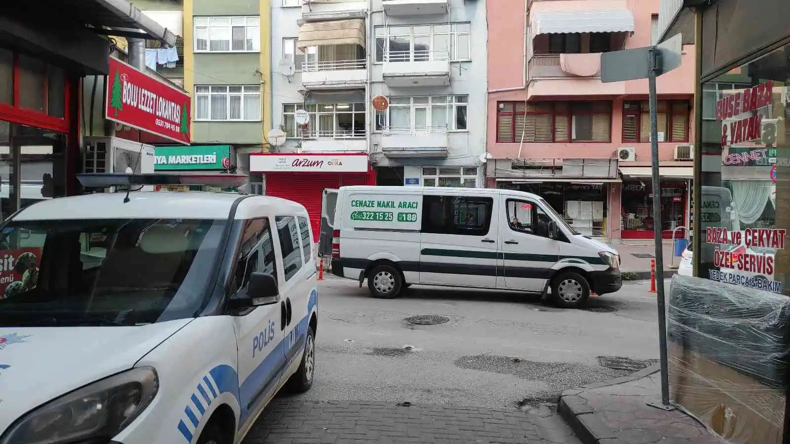 Çorba getiren abla, kardeşinin cansız bedeni ile karşılaştı
