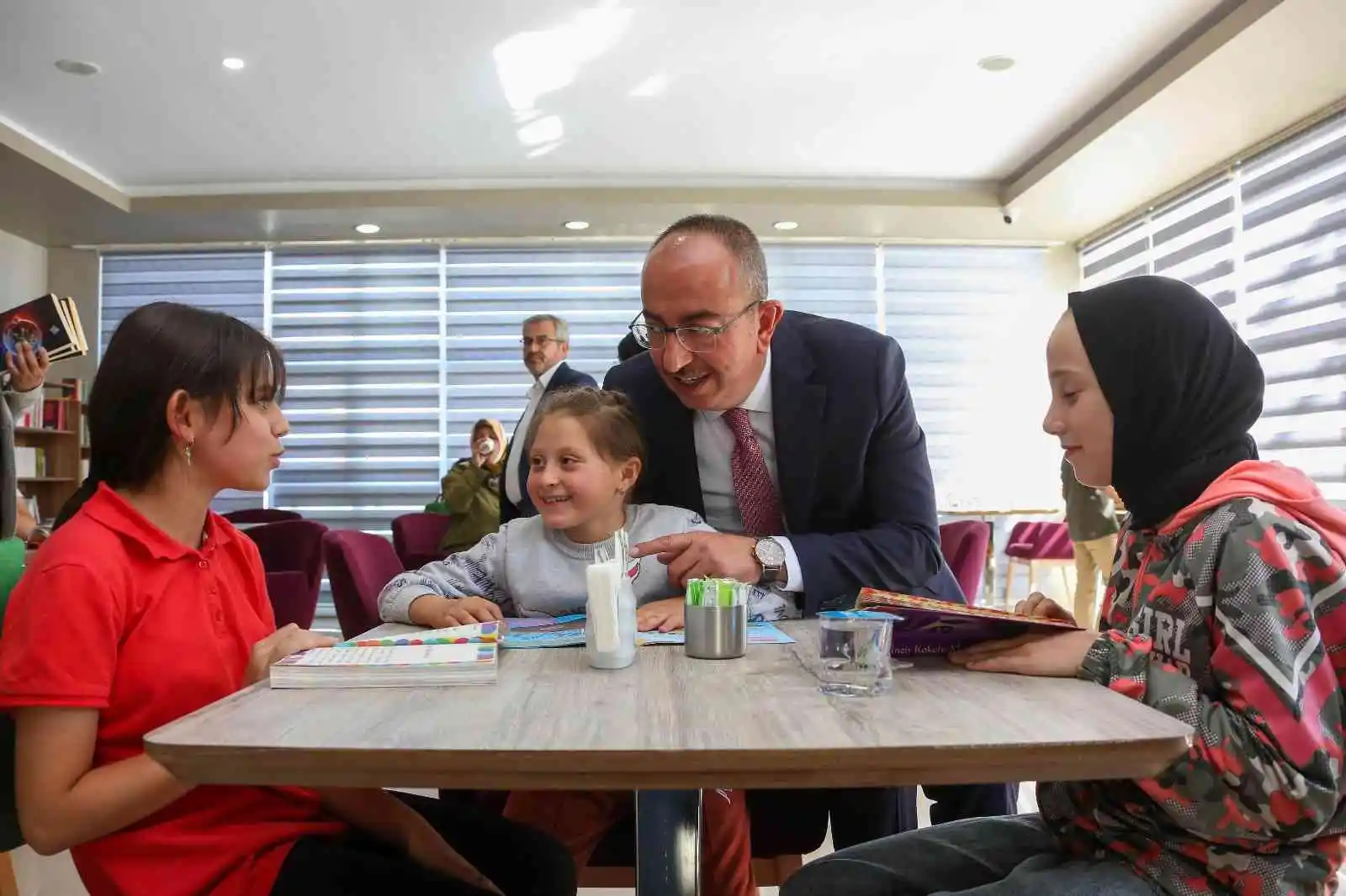 Dere Sosyal Tesisi yeni yüzü ve yeni konsepti ile hizmete açıldı