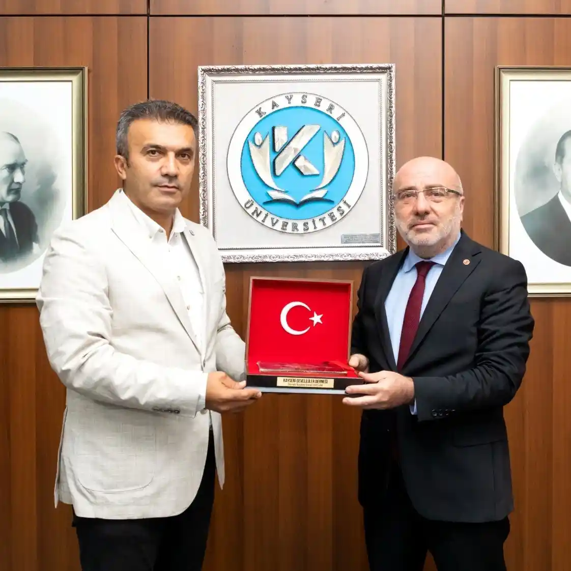Develililer Derneği’nden Karamustafa’ya ziyaret