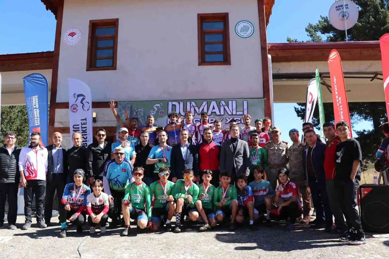 Dumanlı Dağ Bisikleti Yarışları, Erzincan’da yapıldı
