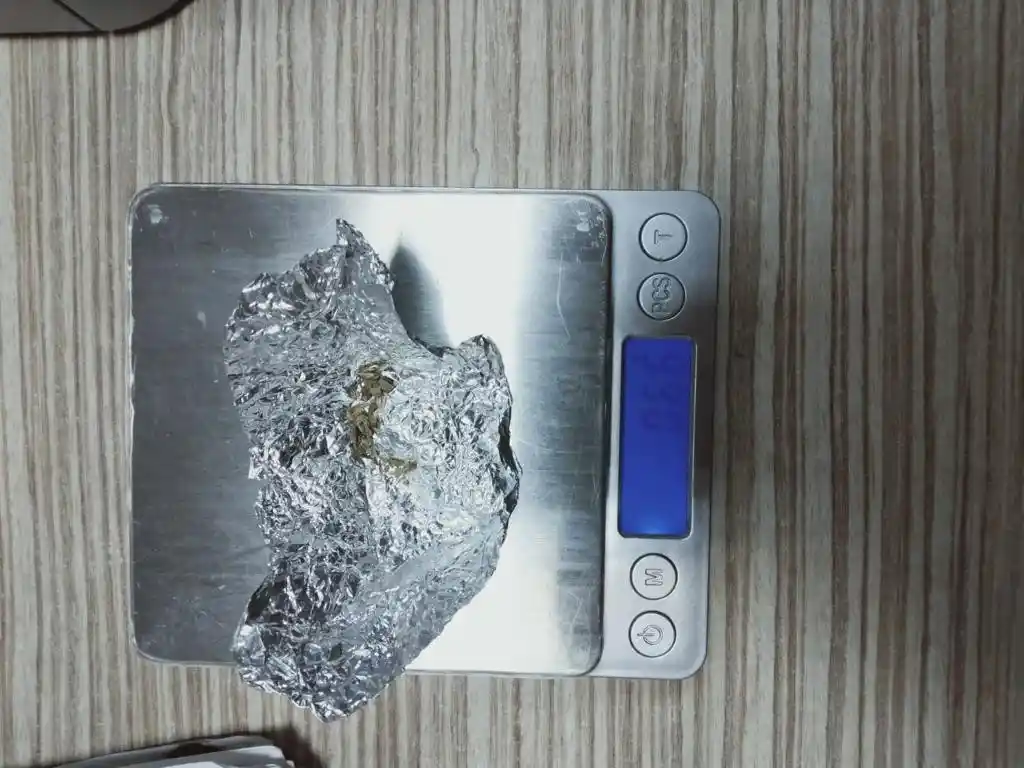 Durumundan şüphelenilen otomobilden uyuşturucu çıktı