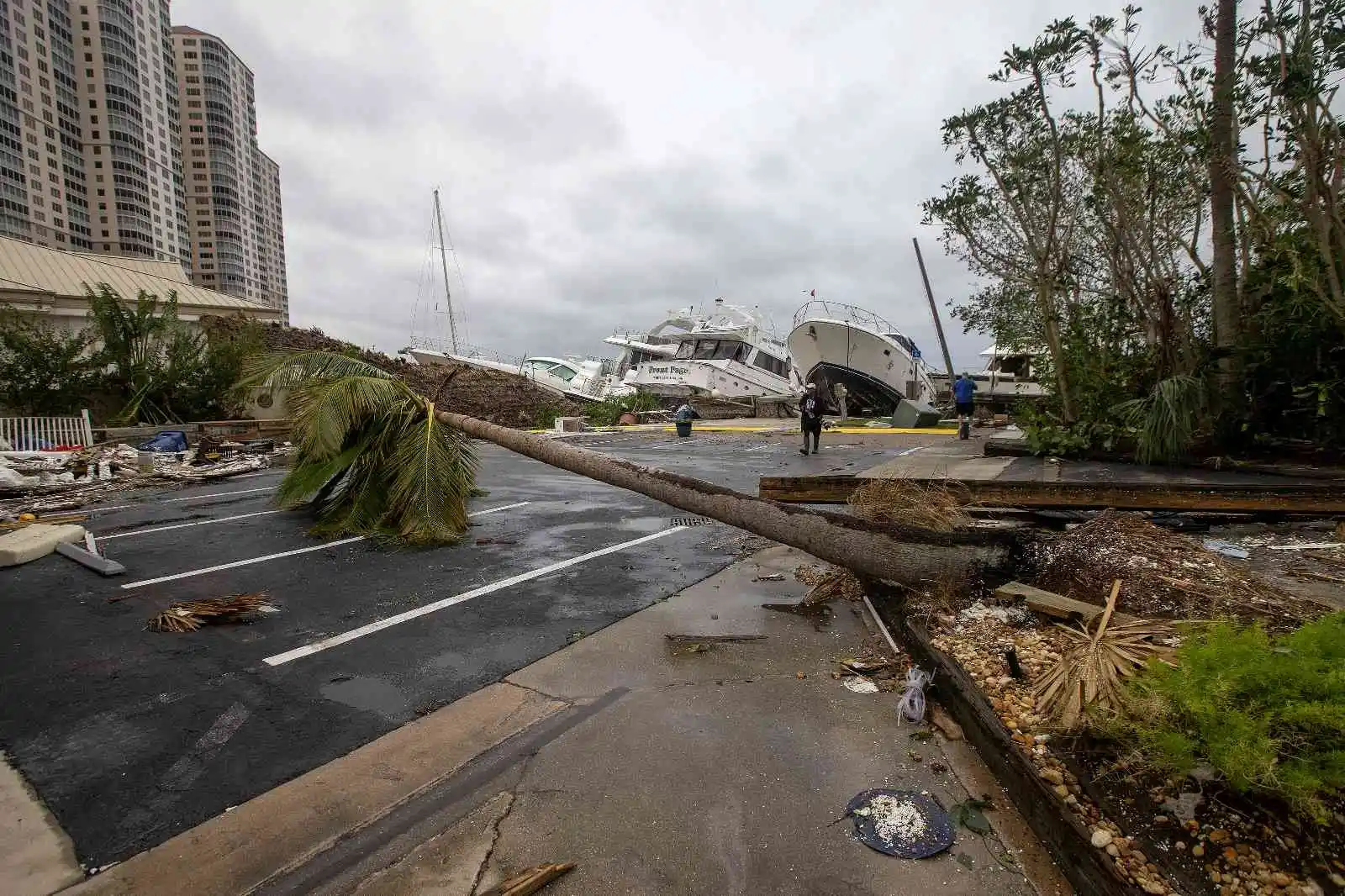 Ian Kasırgası'nın Florida'da neden olduğu tahribat gün yüzüne çıktı
