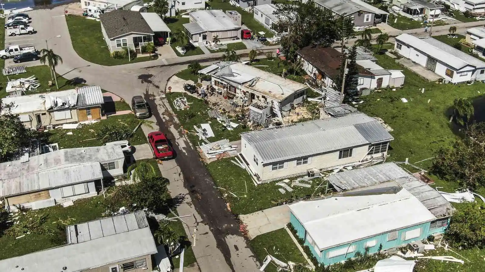 Ian Kasırgası’nın Florida’da neden olduğu tahribat gün yüzüne çıktı
