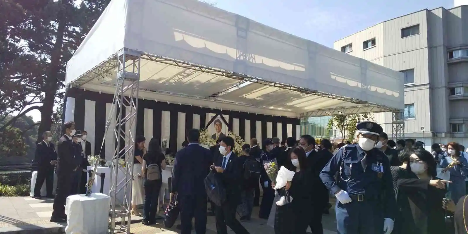 Japonya’da suikasta uğrayan eski başbakan Abe için resmi cenaze töreni düzenlendi