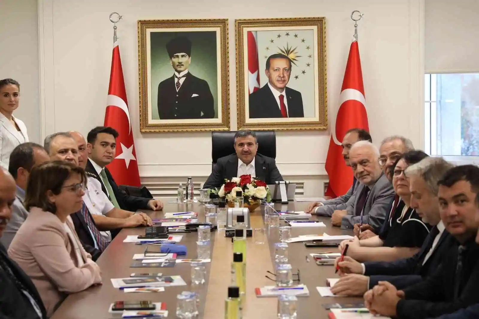 Kadına yönelik şiddetle mücadele konuşuldu