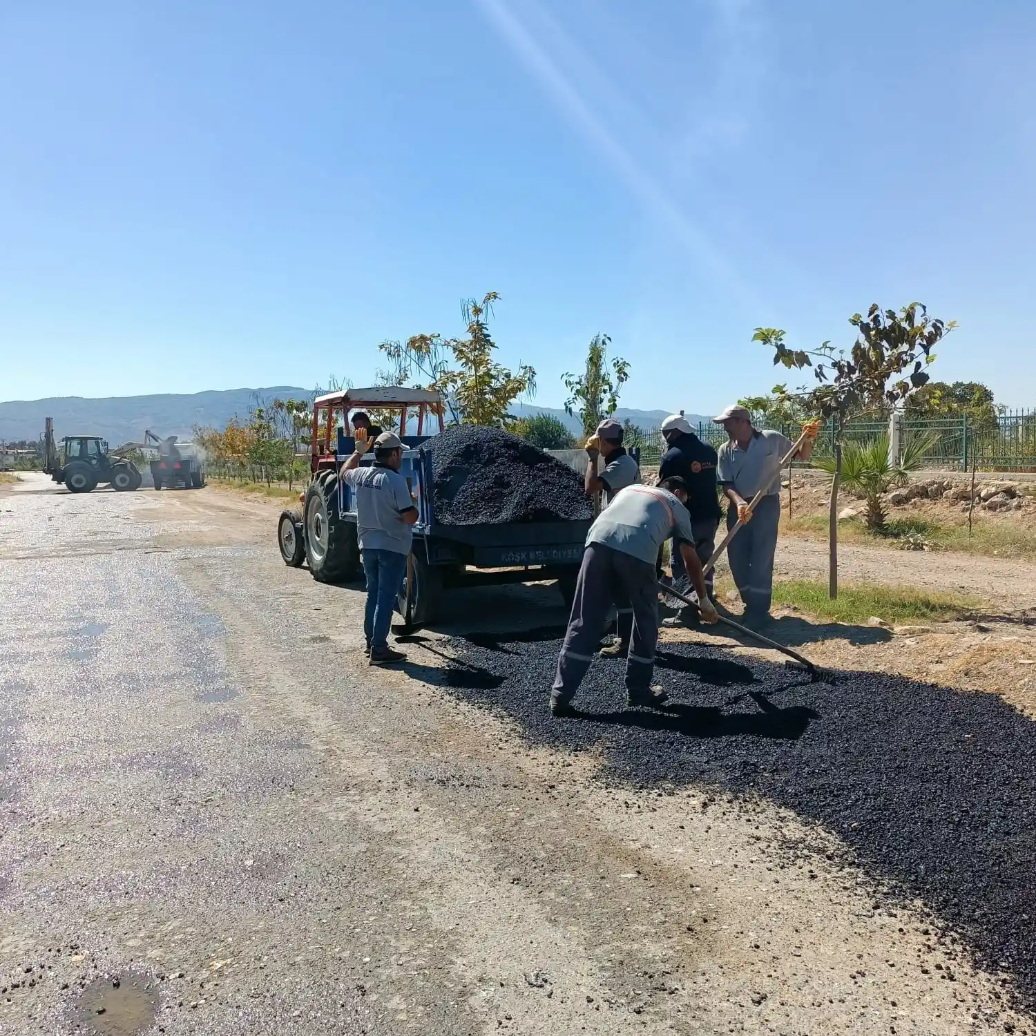 Köşk’te asfalt çalışmaları devam ediyor