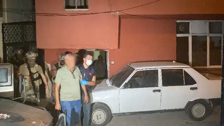 Mersin’de PKK’ya gece operasyonu: 9 gözaltı
