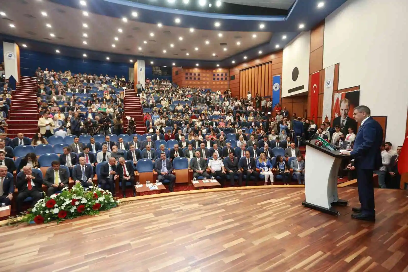 PAÜ'nün kuruluş etkinliği görkemli açılış töreniyle başladı
