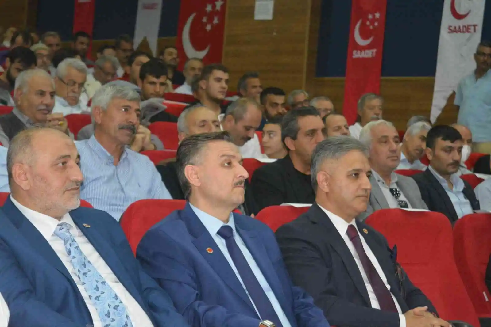 Saadet Partisi Aliağa İlçe Başkanlığına yeniden Mahmut Koç seçildi