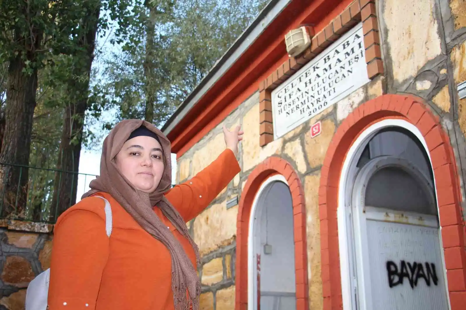 Şifa arayan felç hastaları bu suya akın ediyor