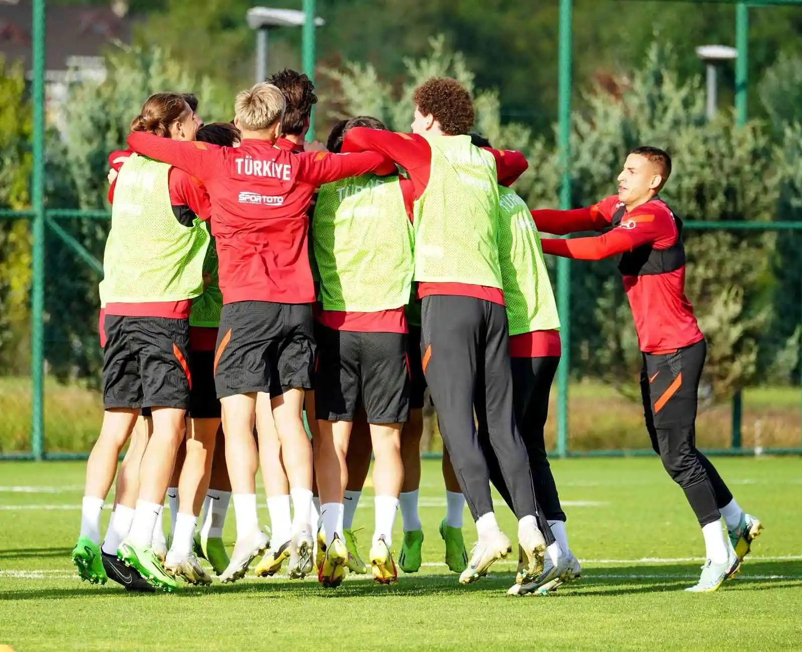 Ümit Milli Futbol Takımı çalışmalarına devam etti