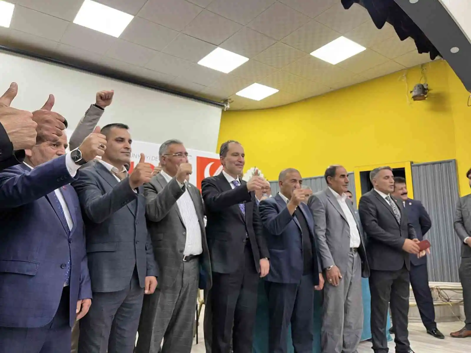 Yeniden Refah Partisi Genel Başkanı Erbakan Ağrı’da