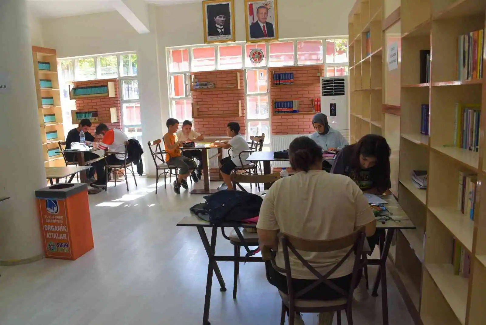 Yunusemre'deki kütüphaneler hafta sonları da açık olacak
