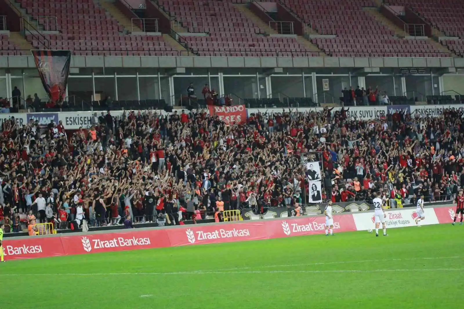 Ziraat Türkiye Kupası: Eskişehirspor: 2 - Muş 1984 Muşspor: 3
