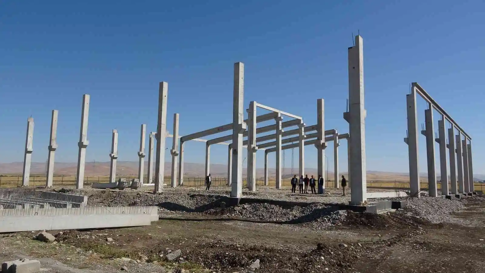 3 bin kilometre yol ağına sahip Muş İl Özel İdaresine yeni kademe binası
