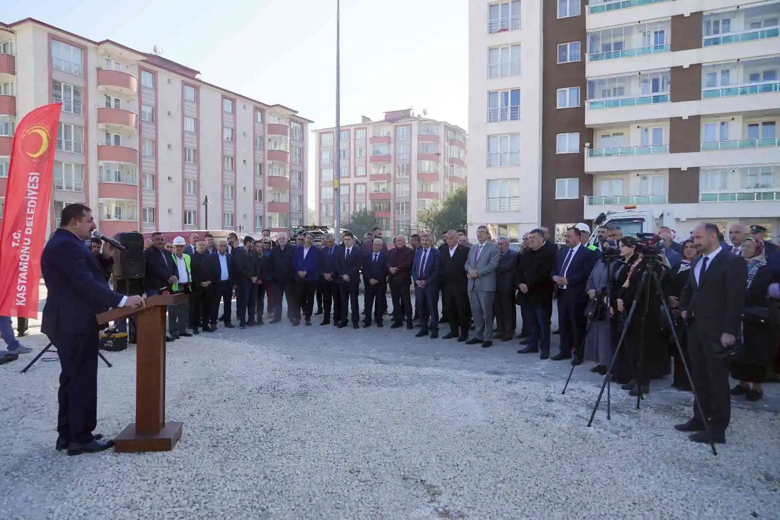 40 milyon liraya mal olacak yaşam alanının temeli atıldı
