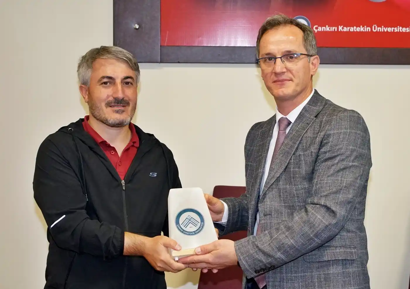 5 farklı ülkeden 60 genç ÇAKÜ’yü ziyaret etti
