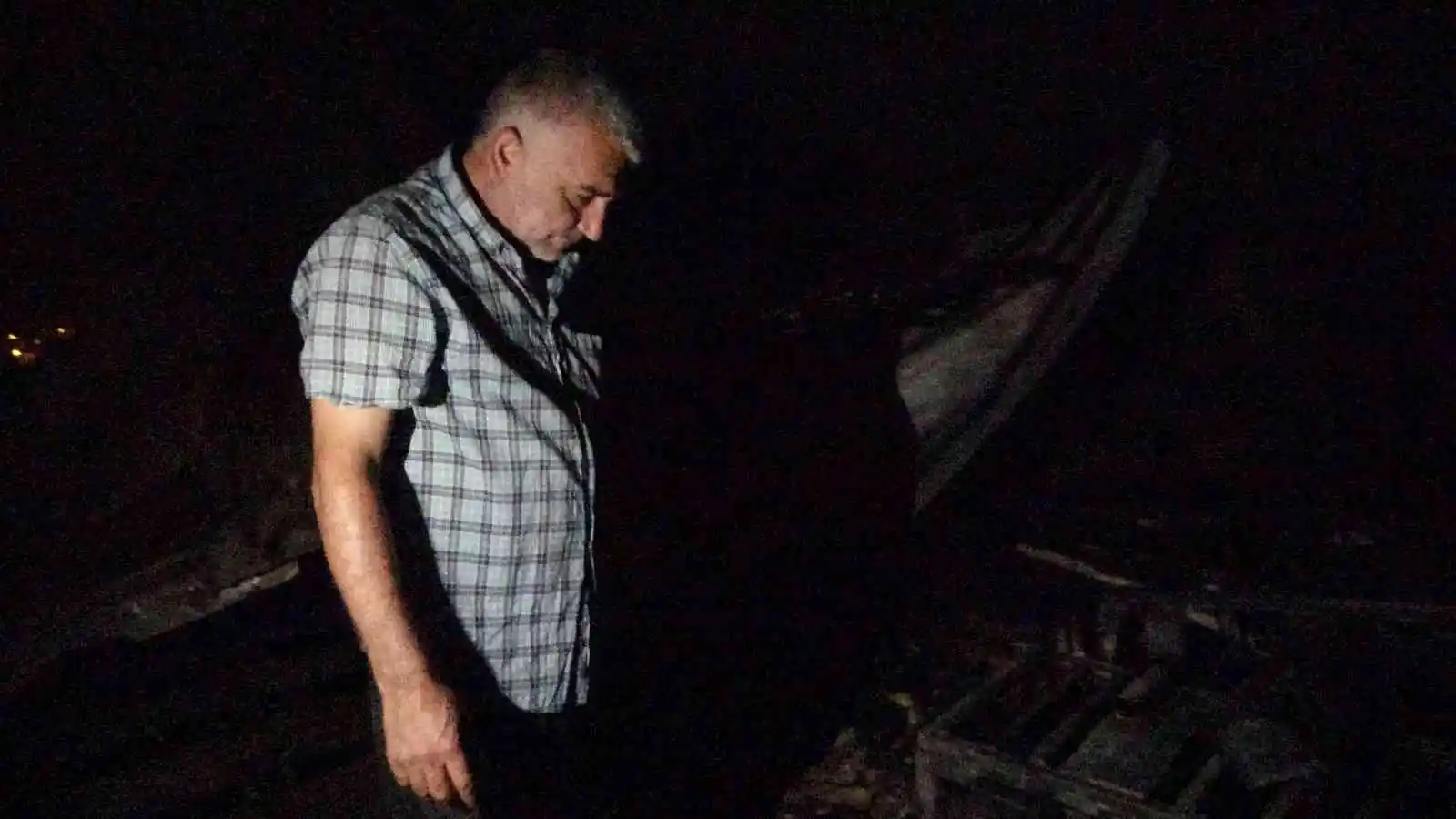 90 Adana güvercini dakikalar içinde telef oldu