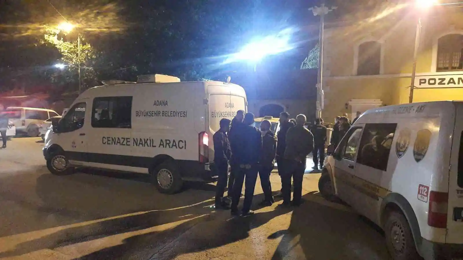 Adana’da taksi şoförü bıçaklanacak öldürüldü