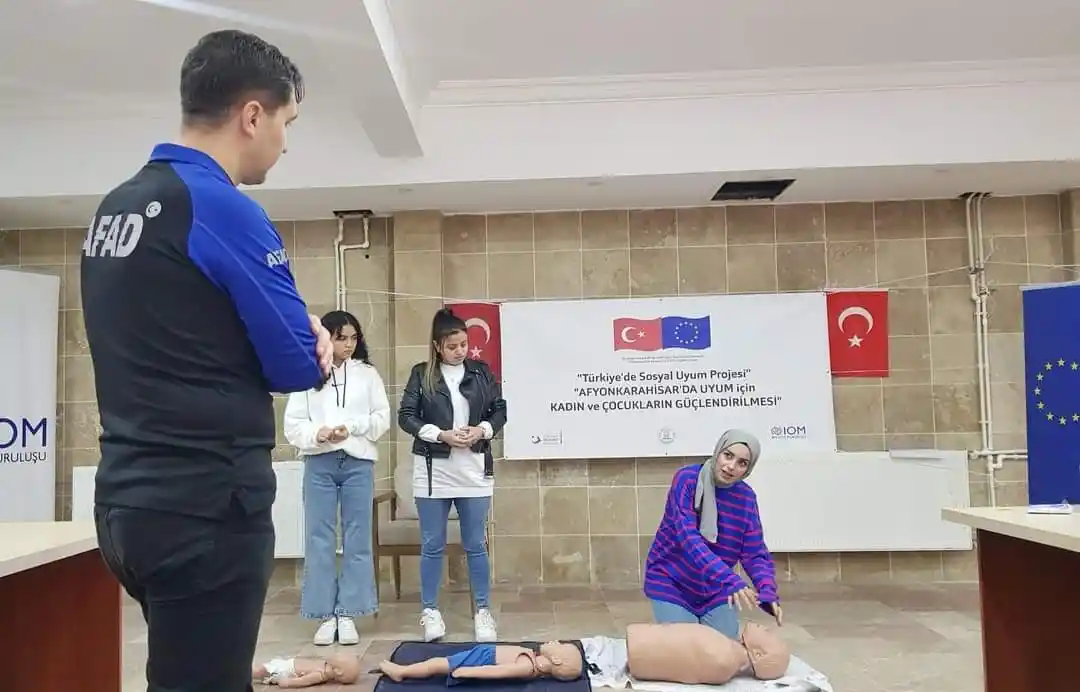 AFAD’dan SAHRA Derneği üyelerine ilkyardım eğitimi